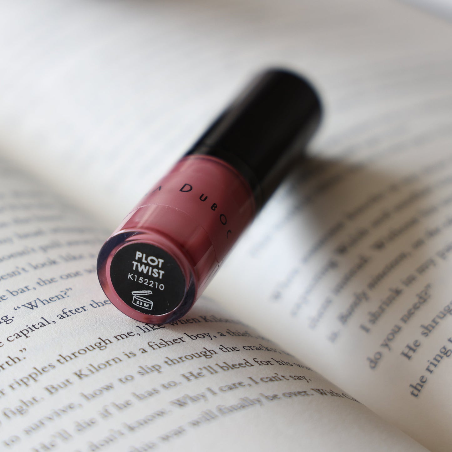 Anna Duboc - Plot Twist Lip Oil